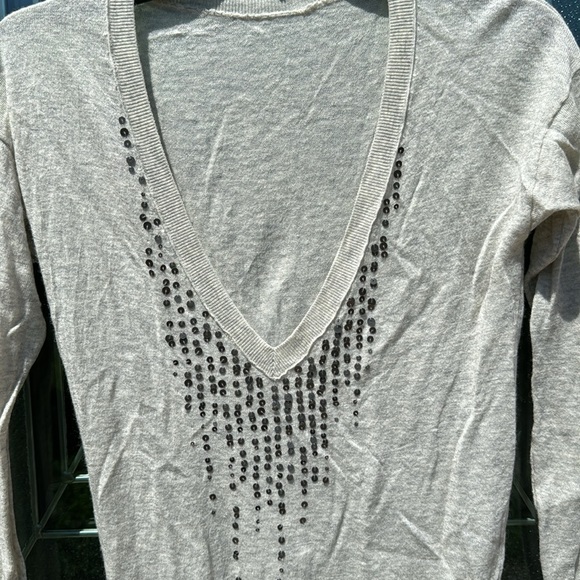 EUC long sweater grey with sequins perfect with leggings size small - Picture 2 of 4